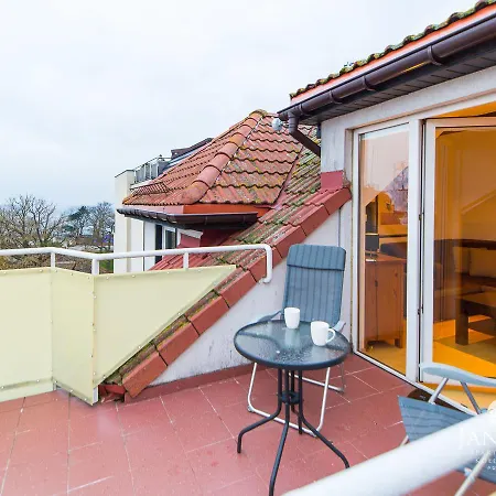 Apartment Jantar - Port Ul. Cicha Kolobrzeg